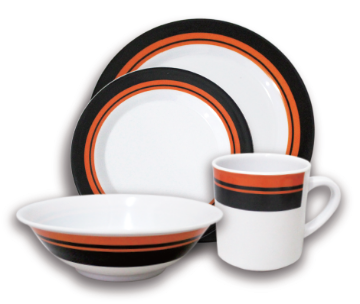 Picture of Wildtrak Melamine Camping Dinner Set 16pce